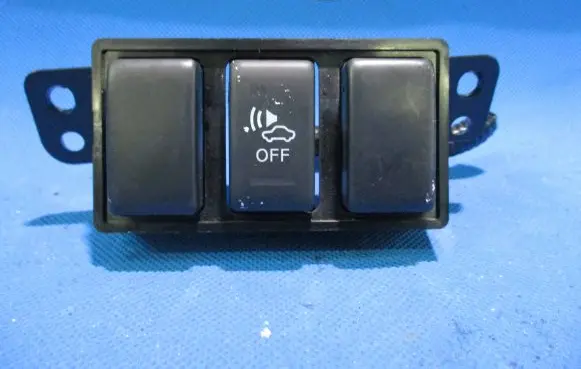 Nissan Leaf I (ZE0) Other switches/knobs/shifts