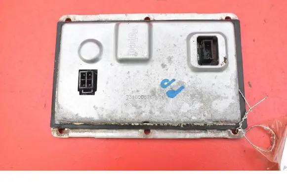Peugeot 607 Voltage converter/converter module 89030471