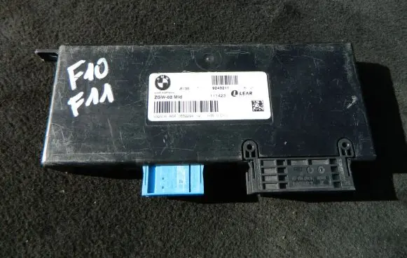 BMW 5 F10 F11 Gateway control module 9243211