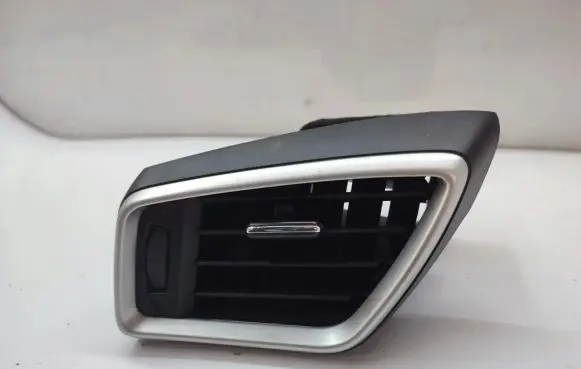 Dashboard side air vent grill/cover trim
