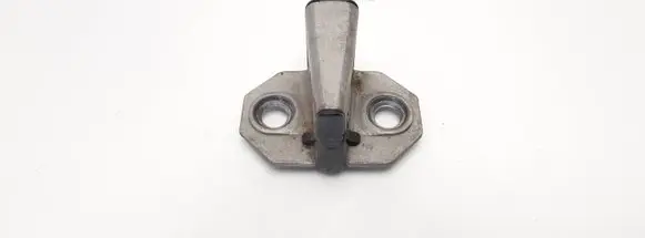 Mercedes-Benz ML W163 Front door lock loop/hook striker 