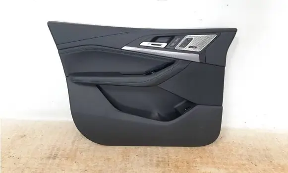 BMW 2 Active Tourer U06 Front door card panel trim