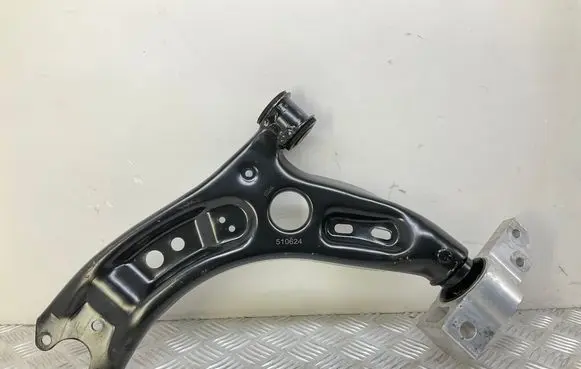 Front lower control arm/wishbone