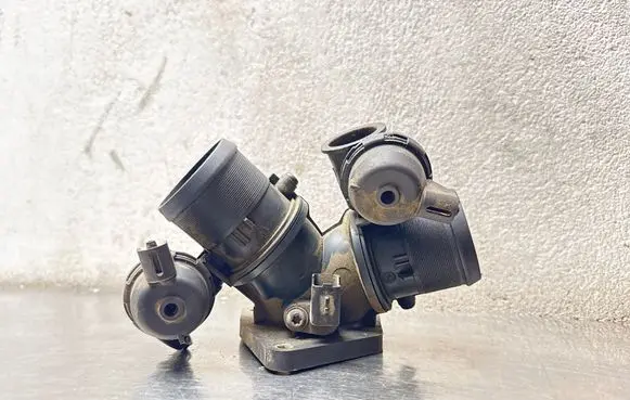 Volvo C30 Throttle valve 9657522680 5D50CDDF4