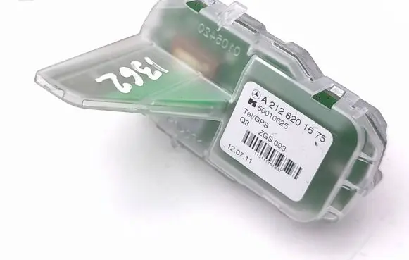 Mercedes-Benz CLS C218 AMG Aerial GPS antenna A2128201675