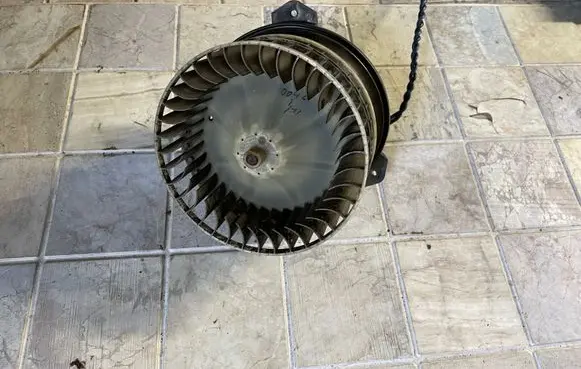Heater fan/blower