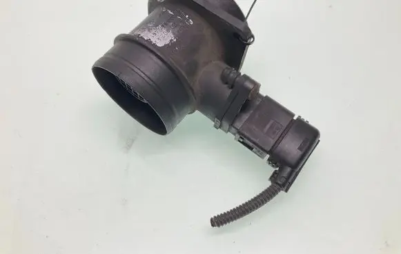 Volkswagen Touran I Mass air flow meter 038906461B 0281002531