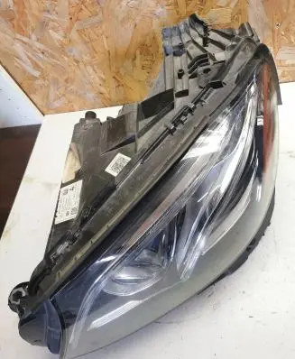 Mercedes-Benz E AMG W213 Headlight/headlamp A2139068506