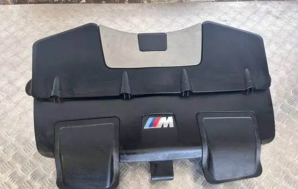 BMW X6 M Air filter box 7589647 52794510