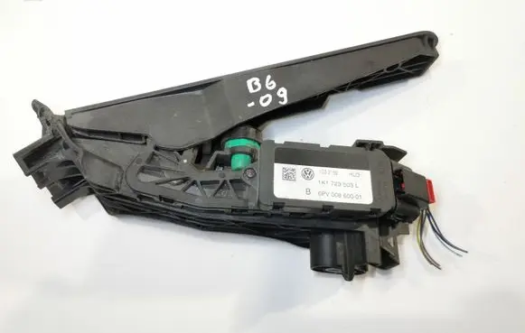 Volkswagen PASSAT B6 Accelerator throttle pedal 1K1723503L