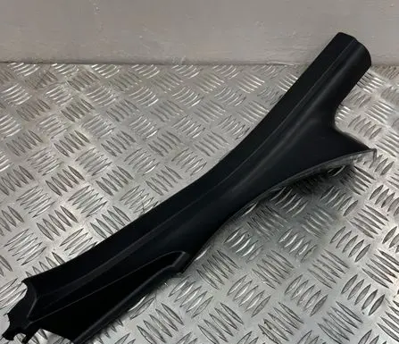 BMW 5 E60 E61 Other sill/pillar trim element 7025009