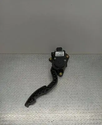 Renault Laguna III Accelerator throttle pedal 180050001R 0280755085