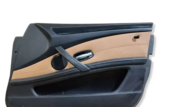 BMW 5 E60 E61 Front door card panel trim E1369335 1364617 32470191