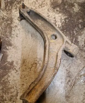 Volkswagen Transporter - Caravelle T5 Front lower control arm/wishbone 7H0407166B 7H0407166