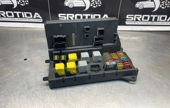 Mercedes-Benz Sprinter W906 Engine control unit/module A9069013100 A9069022001