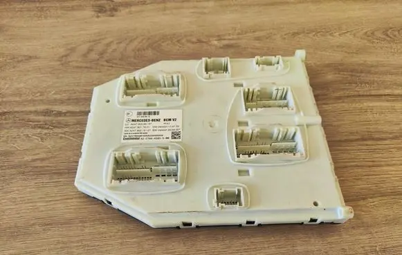 Mercedes-Benz B W247 Windshield/windscreen camera 2479008915 A2479017901 A2479008915