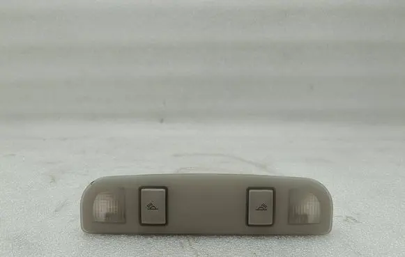 Audi A6 S6 C6 4F Rear seat light 4F0947111