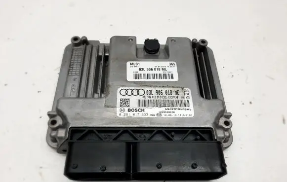Audi Q5 SQ5 Engine control unit/module 03L906018ML 0281017833 EDC17C46