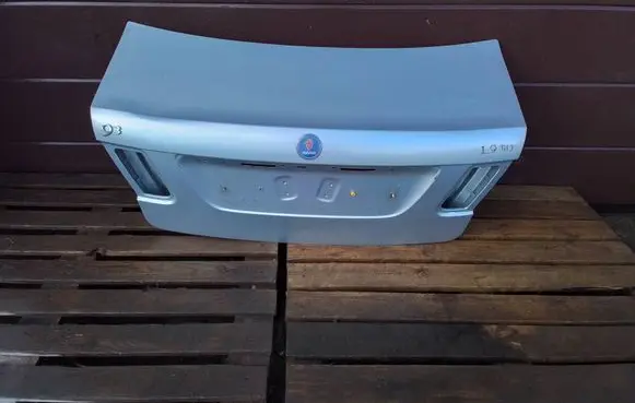 Tailgate/trunk/boot lid