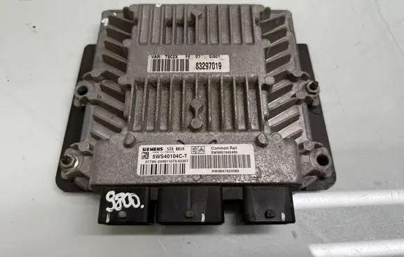 Peugeot 307 Engine control unit/module 5WS40104CT 9647423380