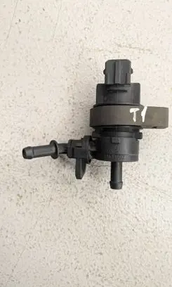 BMW 3 E46 Vacuum valve 1433602
