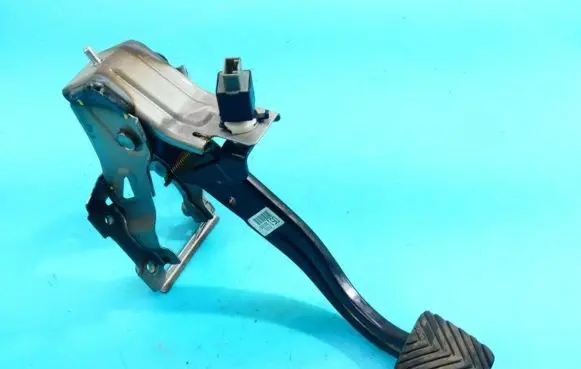 Hyundai ix35 Pedal assembly 32800-2S005 IMPRK1291125