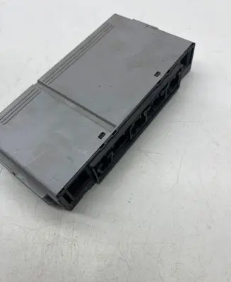 Lexus IS III XE30 Fuse module 8264453010A B0100125M 63583475