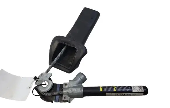 Chrysler Voyager Front seatbelt buckle 04680568AB