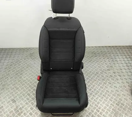 Citroen C5 Aircross Front driver seat 9813461180 1686593780