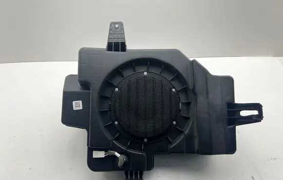Jeep Grand Cherokee WL Subwoofer speaker P68459292AC S11052300 15AA2306W01
