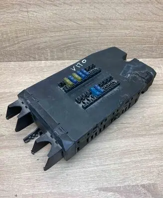 Mercedes-Benz Vito Viano W638 Fuse module 0005400650 08501002