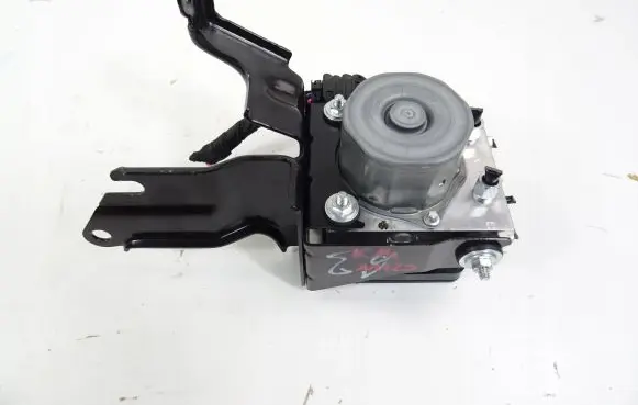 Nissan Micra K14 ABS Pump 476605FW0A