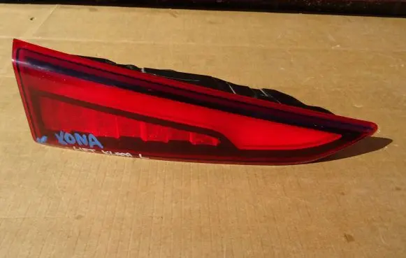 Hyundai Kona I Tailgate rear/tail lights