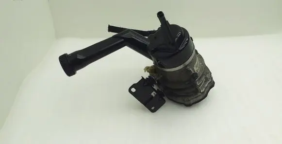 Peugeot RCZ Power steering pump 9671691880