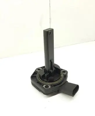 Audi A6 S6 C6 4F Oil level sensor 06E907660
