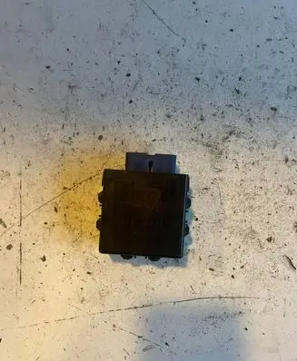 Toyota Corolla E140 E150 Day light relay 8264212050