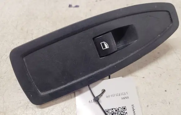 BMW 1 F20 F21 Electric window control switch 728383505 14121810
