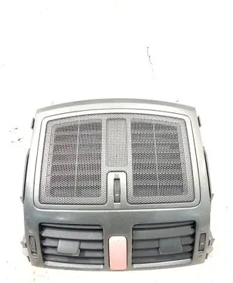 Toyota Auris 150 Dash center air vent grill
