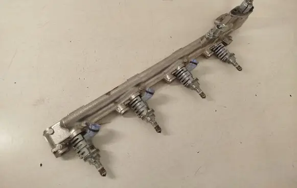 Fuel injectors set