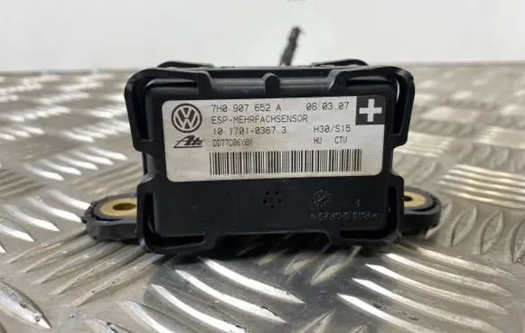 Volkswagen Transporter - Caravelle T5 ESP acceleration yaw rate sensor 7H0907652A