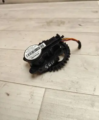 Chevrolet Cruze Air flap motor/actuator VHB3010009A 524217650 52421765