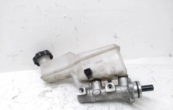KIA Sportage Master brake cylinder