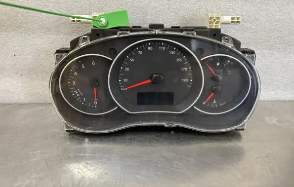 Renault Kangoo III Speedometer (instrument cluster)