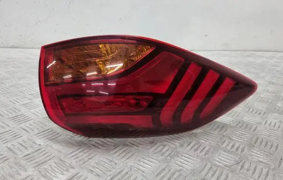 Hyundai Tucson TL Rear/tail lights 92401D7600 L0LLL00069070