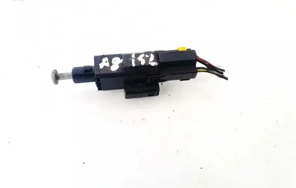 Opel Zafira A Brake pedal sensor switch 09132299 09175172