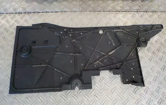 Peugeot 5008 II Other under body part 9820153180