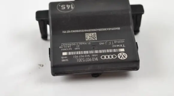 Volkswagen Golf Plus Gateway control module 1K0907530L 1K0907951 403948