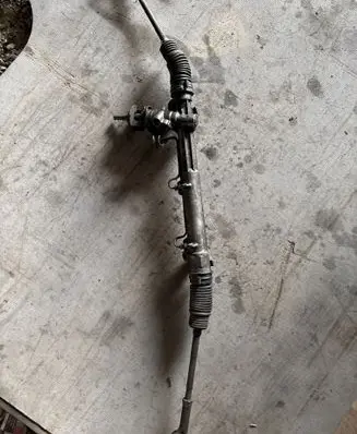 Ford Mondeo MK II Steering rack F33C3550DA