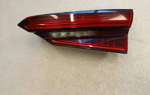 Audi A5 Rear/tail lights 8W6945094B 636000 636504
