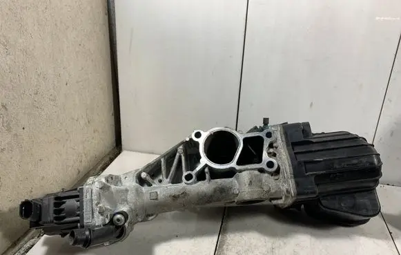 Opel Insignia A EGR valve 55566052